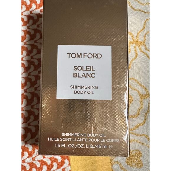 TOM FORD Soleil blanc Shimmering Body Oil Perfume Scent Spray gold 1.5 Oz - Picture 5 of 6